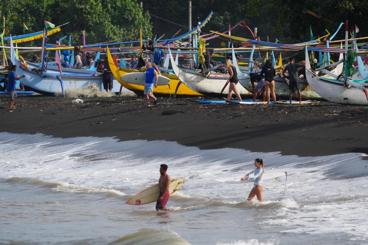 Surfers Villa Medewi Jembrana  Ngoại thất bức ảnh