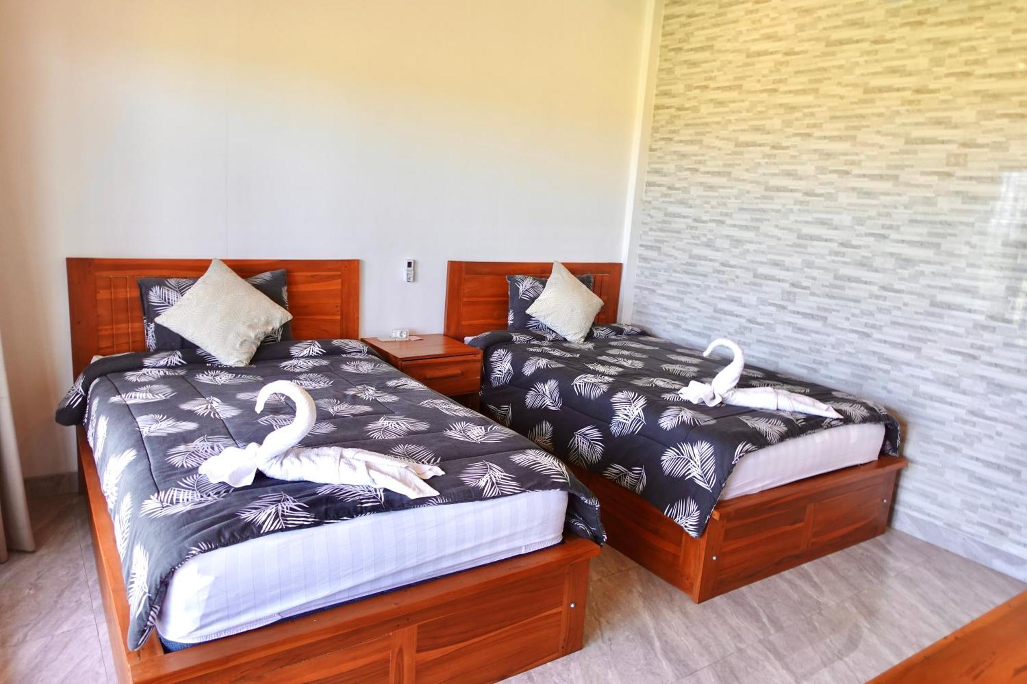 Surfers Villa Medewi Jembrana  Phòng bức ảnh